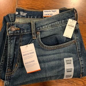 Men’s Old Navy athletic taper jeans 34 x 32